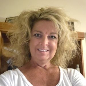 Meet your Posher, Cherie